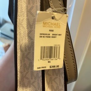 Brand New & Authentic Cellphone Bag Michael Kors